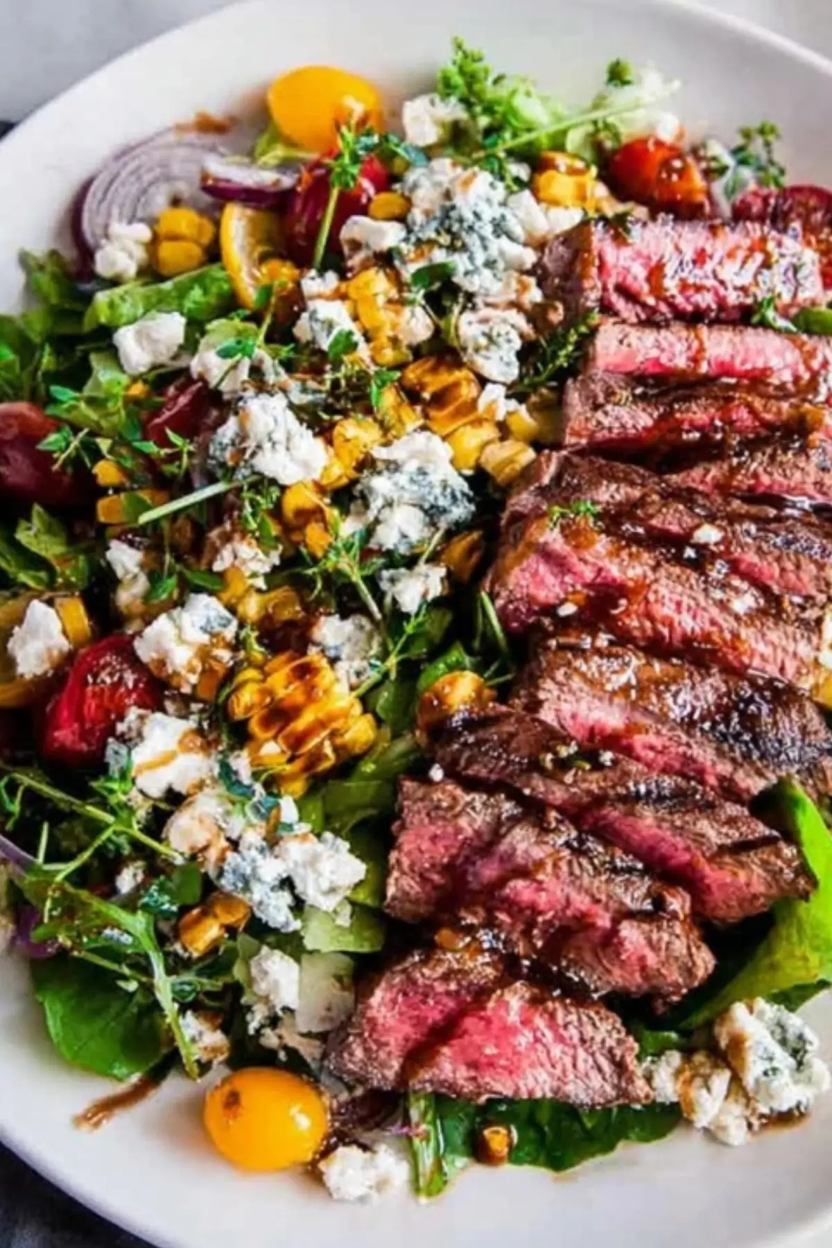 Balsamic Steak Gorgonzola Salad
