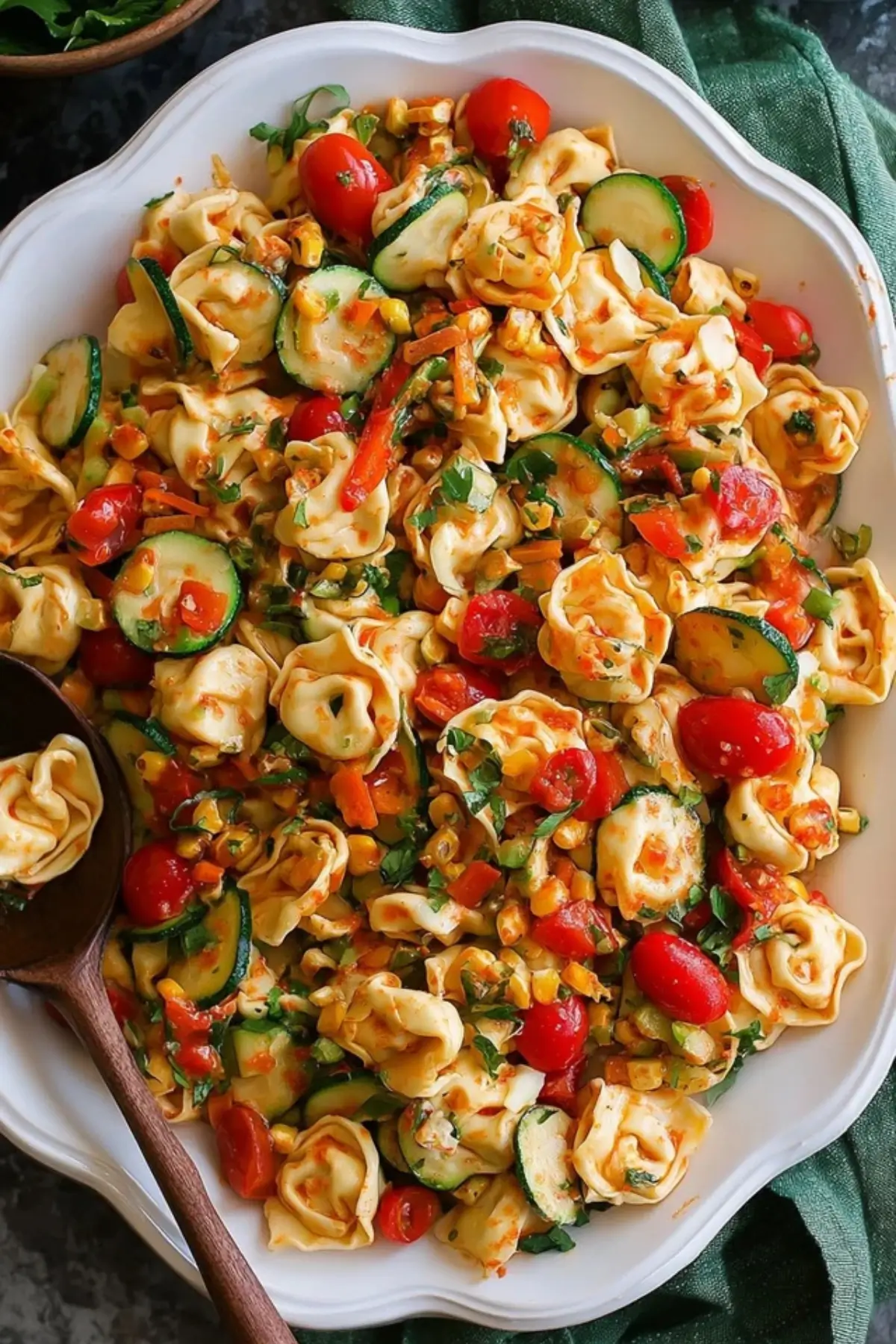 Cheese Tortellini with vegetables