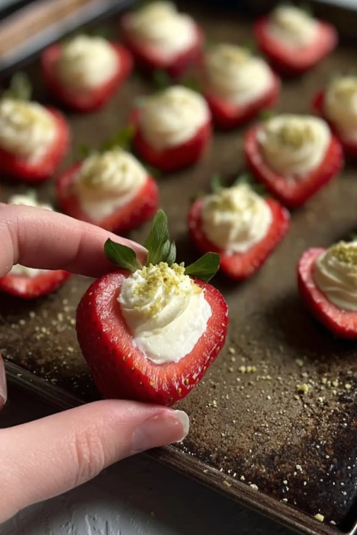 Cheesecake Deviled Strawberries