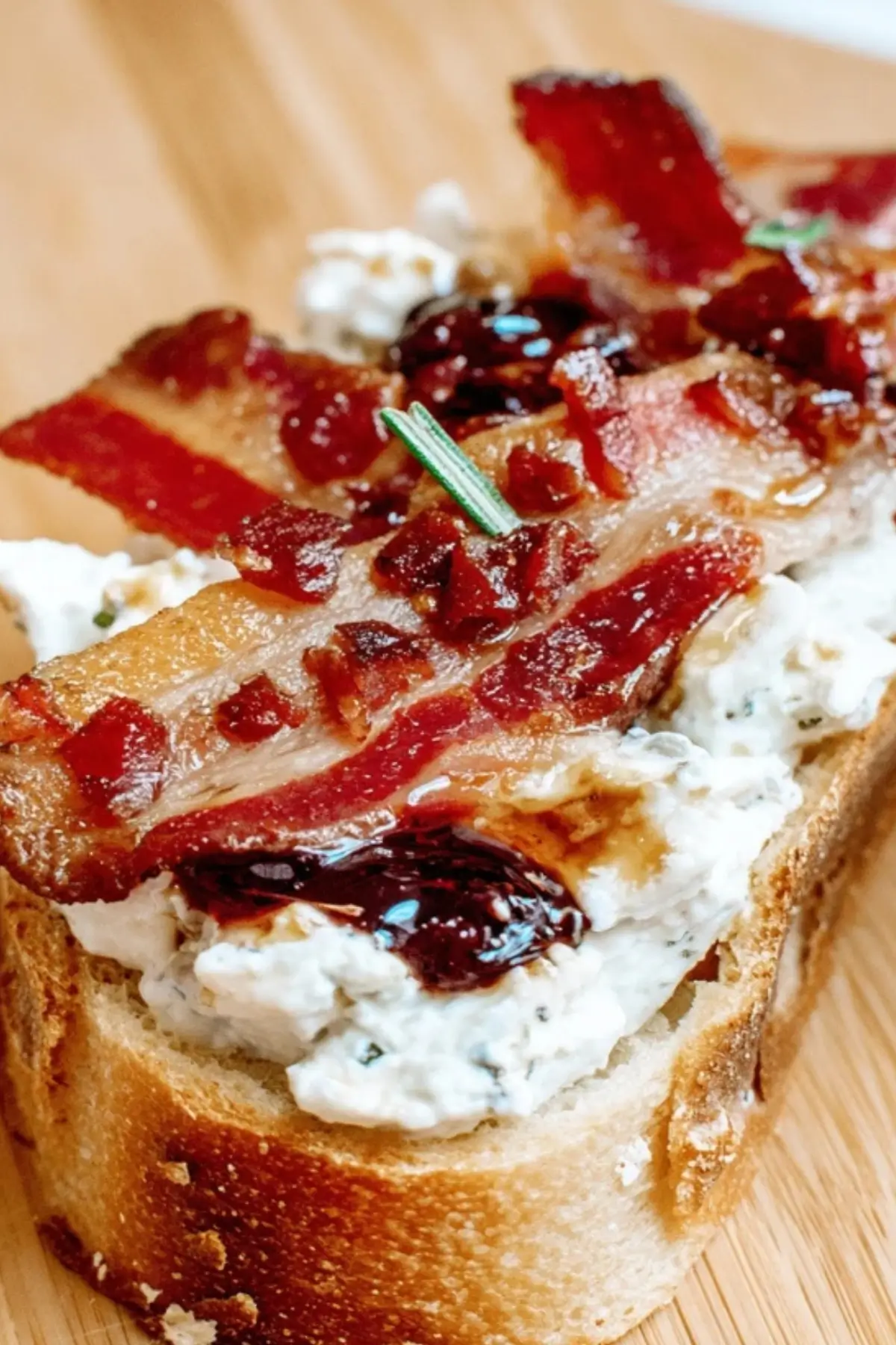 Million Dollar Bacon Goat Cheese Appetizer Log