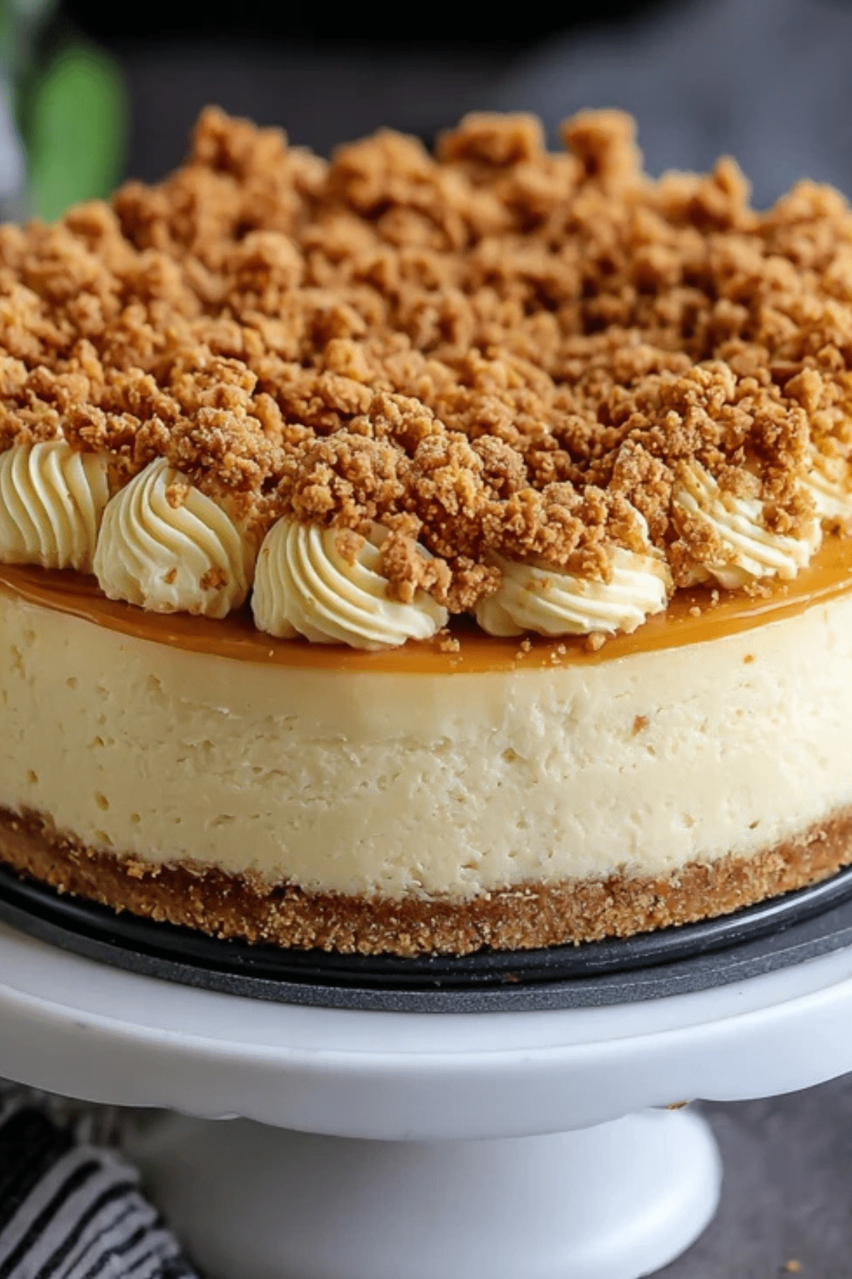 Butterscotch Cheesecake with a Buttery Crumble