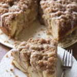 Cinnamon Apple Crumb Cake